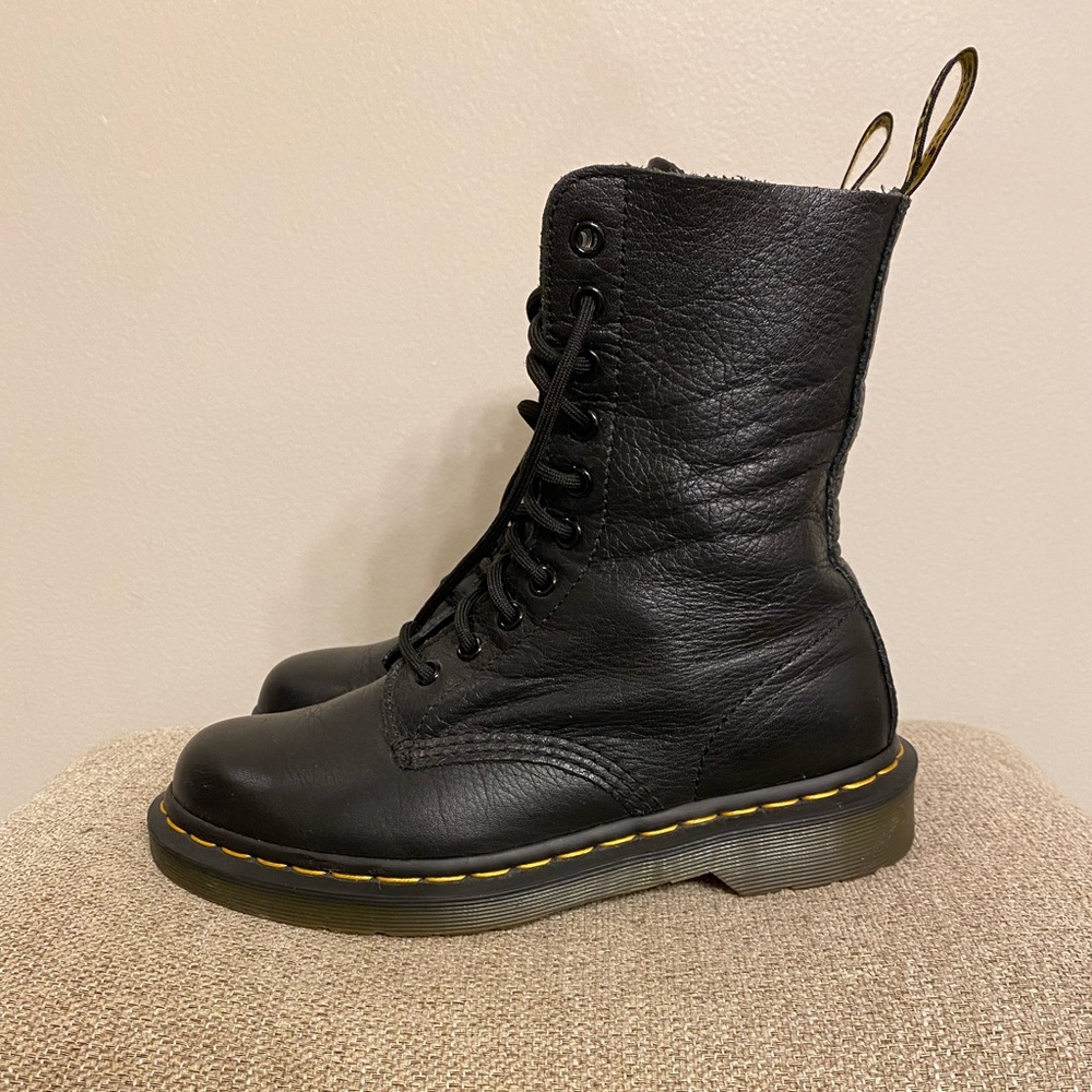 Dr. Martens 1490 VIRGINIA LEATHER MID CALF BOOTS - Picture 10 of 16